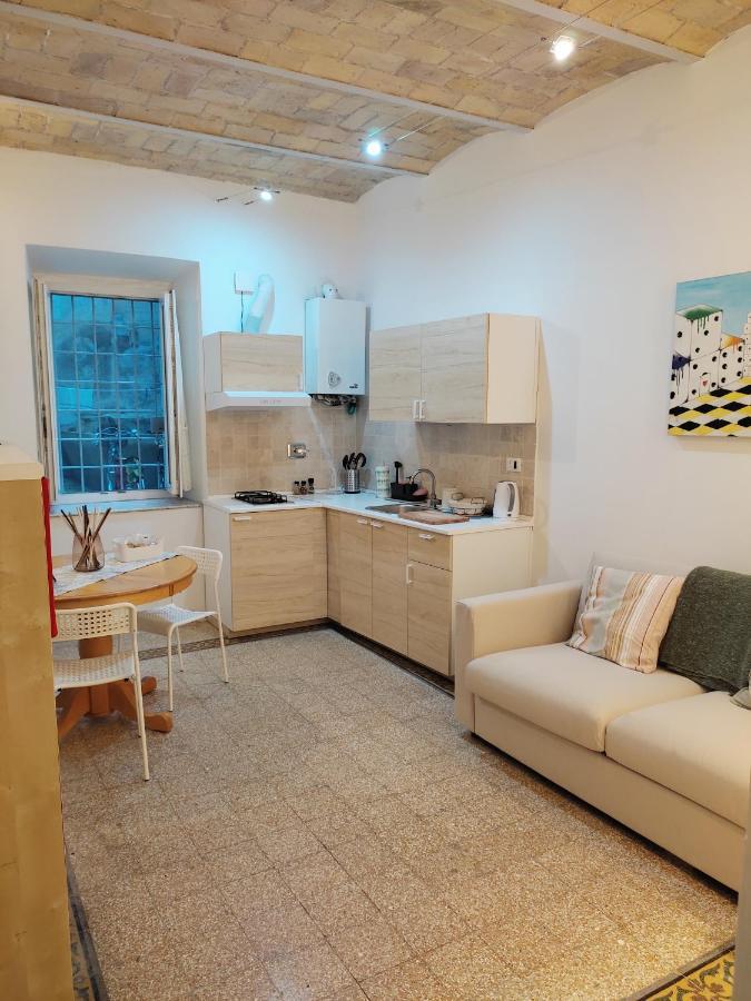 Grazioso Loft Vicino A San Giovanni E Metro C روما المظهر الخارجي الصورة